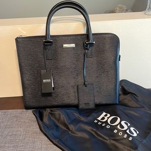 Hugo boss laptop carrier